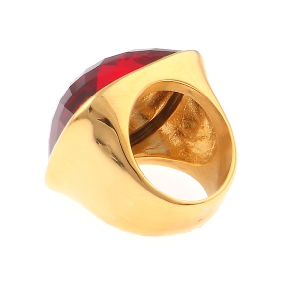 Gold Tone Stainless Steel Ring With Acryclic Stone - Picture 3 of 3